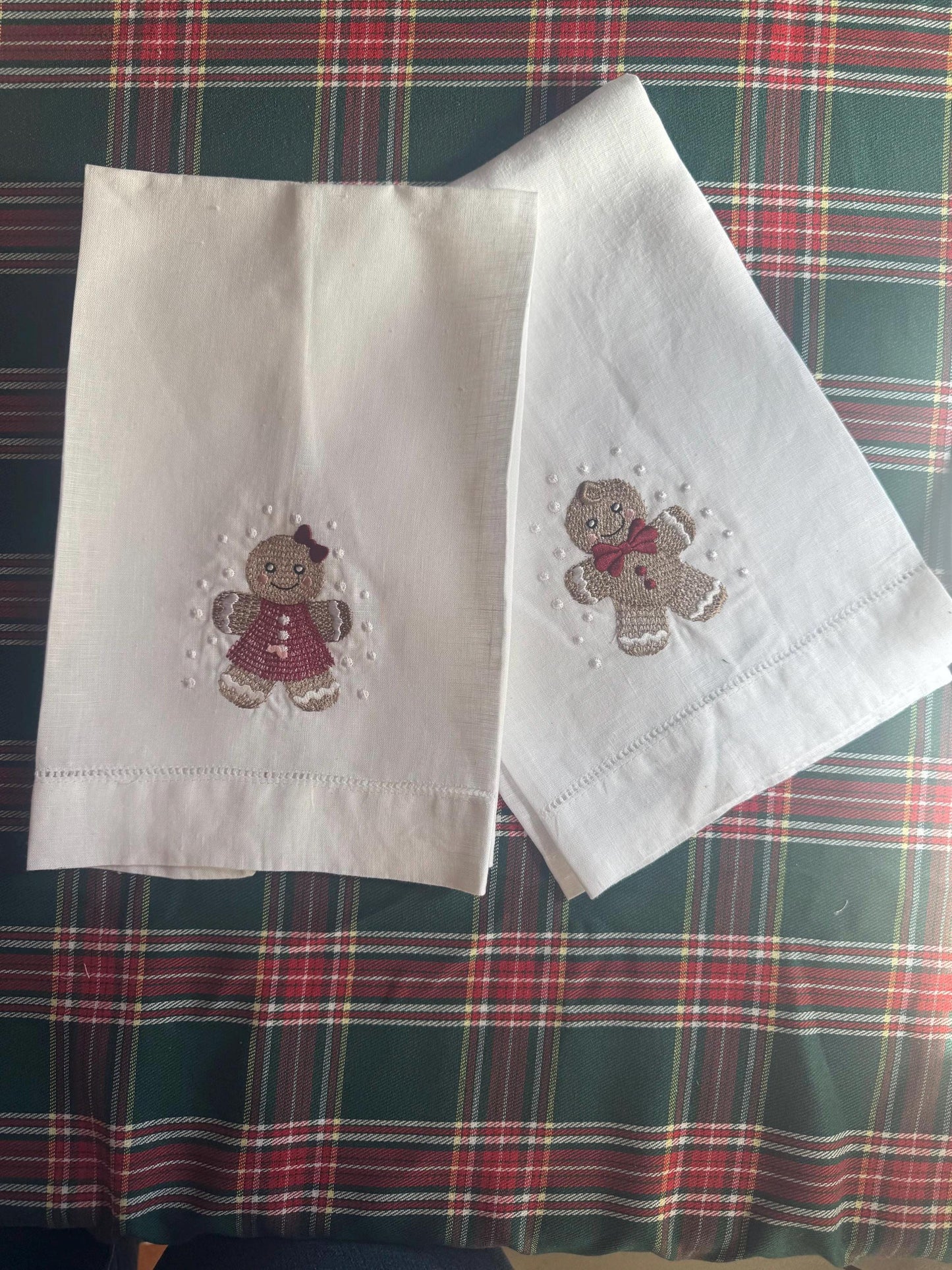 Gingerbread Christmas Towels